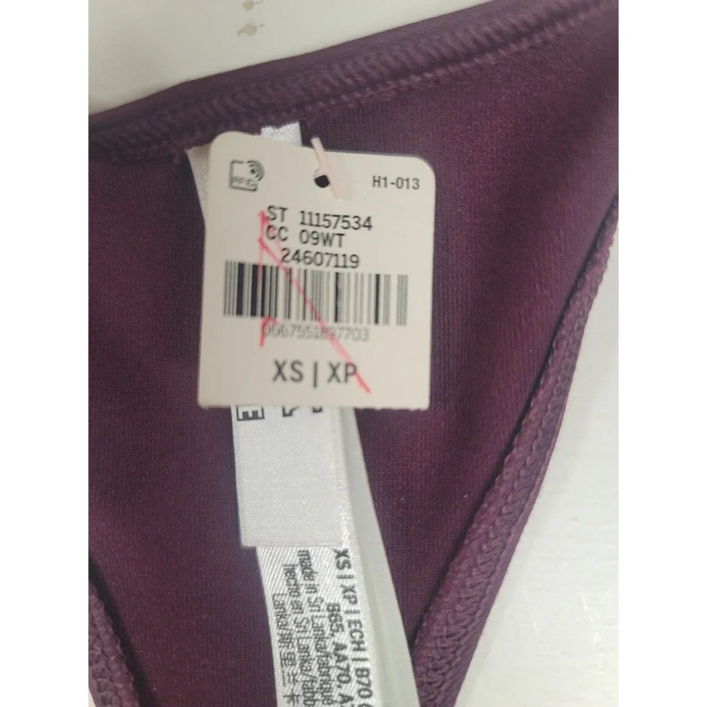Victoria's Secret PINK Ultimate Sports‎ Bra XS Burgundy Twist Front Cutout